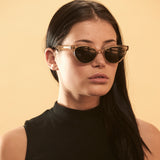 Francis - Champagne with Green Lens