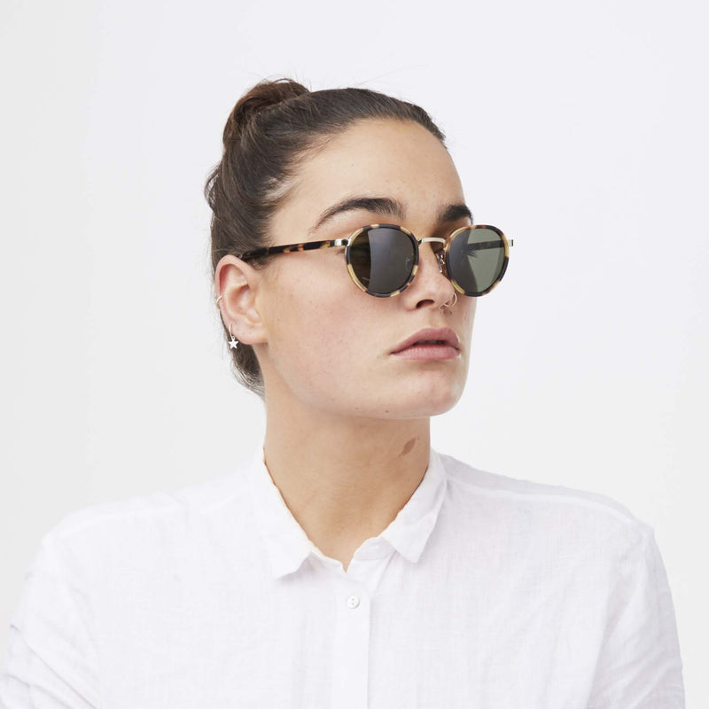 Carter - Tokyo Tortoise with Green Lens